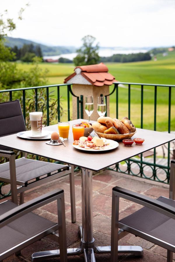 Ferienhotel Herzog ノイマルクト・アム・ヴァラーゼー エクステリア 写真