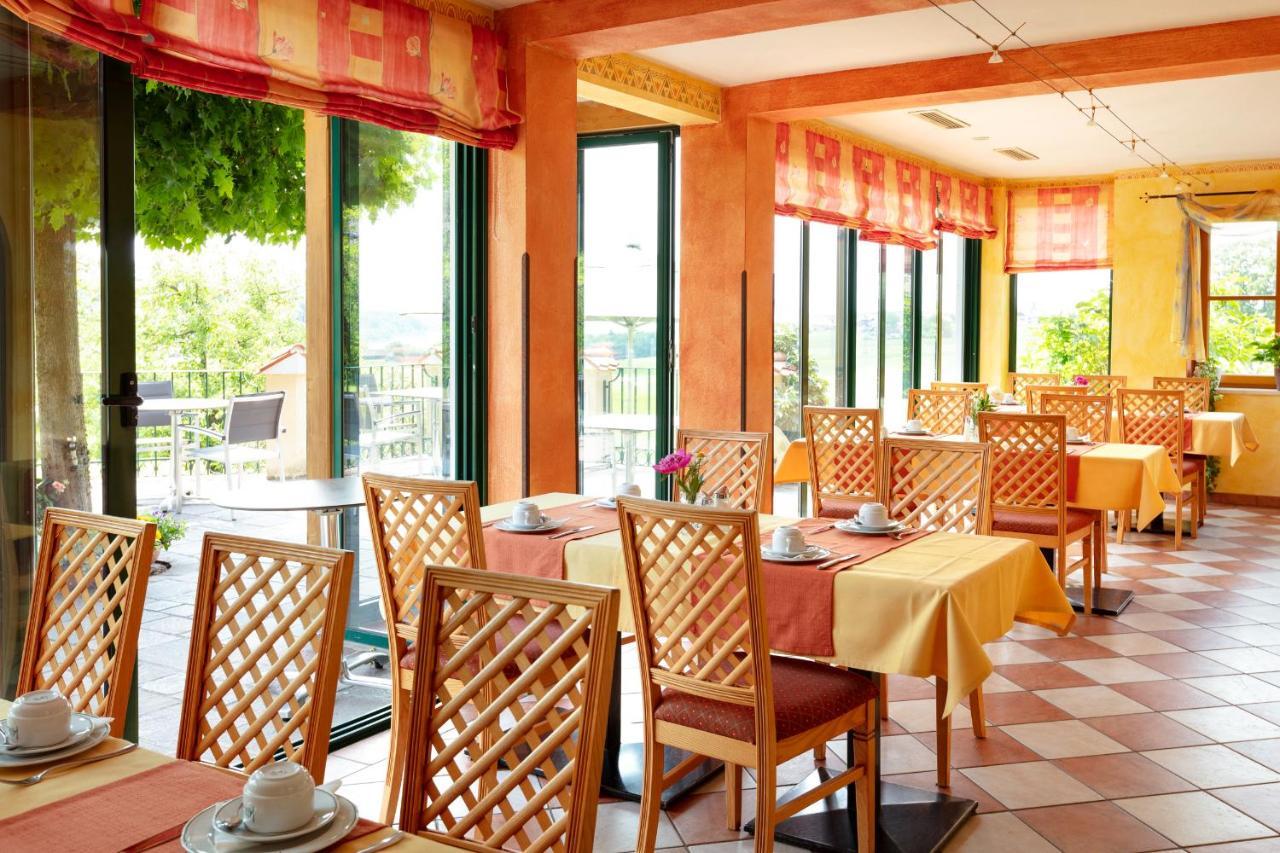 Ferienhotel Herzog ノイマルクト・アム・ヴァラーゼー エクステリア 写真